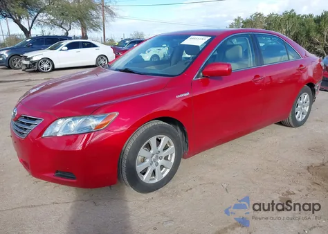 2008 Toyota Camry Hybrid z USA, uszkodzony, nr VIN JTNBB46K983047035